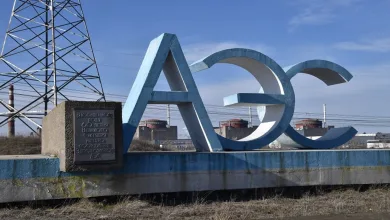 قصف أوكراني يشعل حريقا في منشأة أنظمة التبريد بمحطة زابوروجيه النووية缩略图