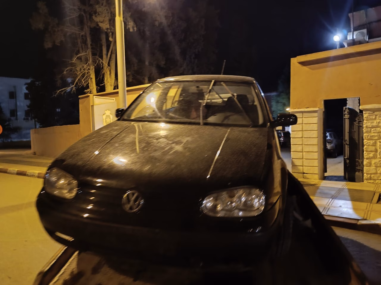 جمارك بركان: ضبط سيارة المستخدمة في الترويج، وكمية كبيرة من الكوكايين缩略图