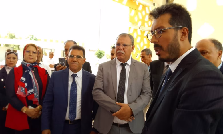 GIL24-TV محمد عزاوي مدير معهد مهن الصحة و العمل الإجتماعي يتحدث عن اهمية التكوين المهني الصحي بجهة الشرق缩略图 GIL24-TV محمد عزاوي مدير معهد مهن الصحة و العمل الإجتماعي يتحدث عن اهمية التكوين المهني الصحي بجهة الشرق缩略图