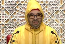 جلالة الملك محمد السادس أمام ممثلي الأمة بمناسبة افتتاح الدورة الأولى من السنة التشريعية الرابعة: ظهر الحق وزهق الباطل… يقدم باسمه الشكر لفرنسا بعد اعترافها بمغربية الصحراء، ويؤكد دعوته للإنتقال رد الفعل إلى الحزم والاستباقية.缩略图