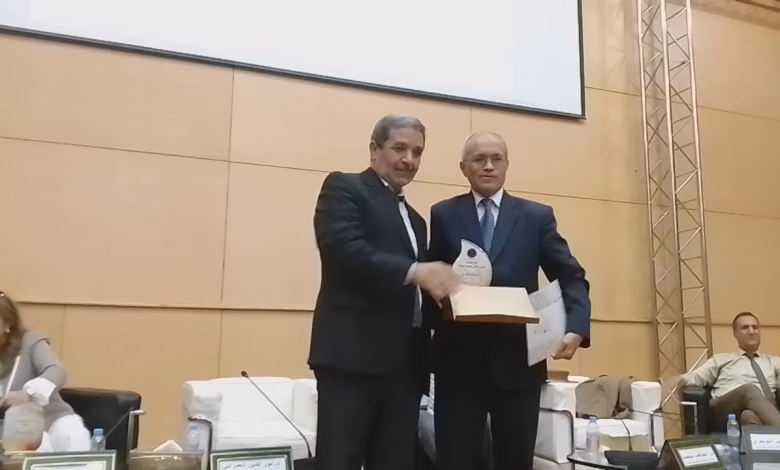 GIL24-TV مقتطف من تدخل د. نورالدين العمراني في ندوة مشروع قانون المسطرة الجنائية… قراءات متقاطعة缩略图 GIL24-TV مقتطف من تدخل د. نورالدين العمراني في ندوة مشروع قانون المسطرة الجنائية… قراءات متقاطعة缩略图