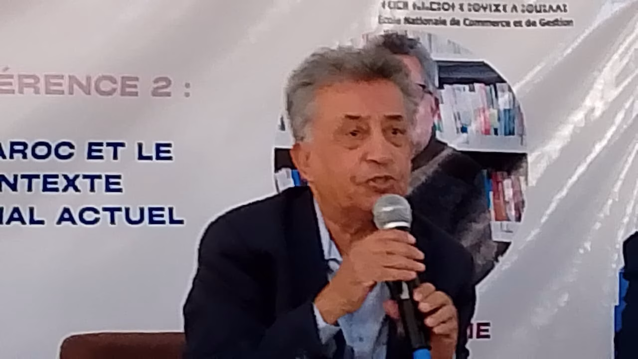 GIL24-TV الأستاد والمناضل والسياسي صلاح الديع يحاضر حول المغرب والوضع الدولي المعاصر缩略图