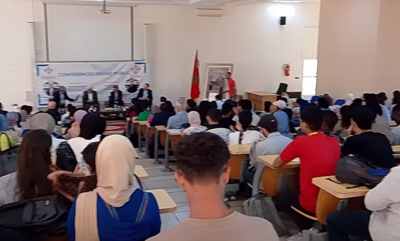 GIL24-TV لحظات من النقاش خلال ندوة缩略图 GIL24-TV لحظات من النقاش خلال ندوة缩略图