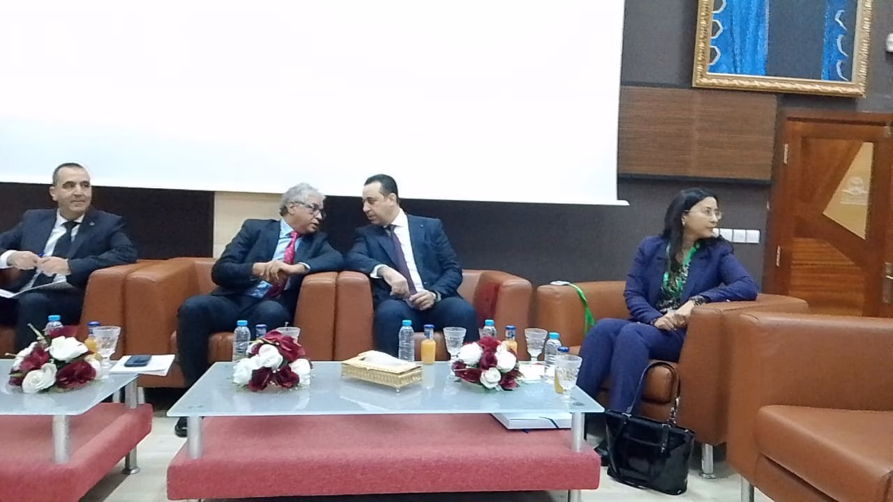 GIL24-TV ندوة الجامعة المغربية، جامعة للكفاءات المنتجة… الحصيلة والآفاق. في صور缩略图