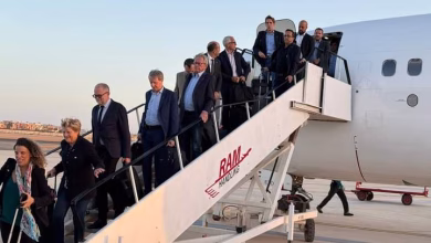 سفير الجمهورية الفرنسية يصل مدينة العيون المغربية.缩略图