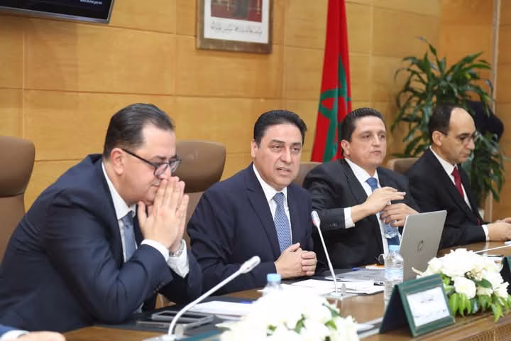 المشاورات الجهوية لإعداد خارطة الطريق للتجارة الخارجية تحط الرحال بجهة طنجة-تطوان-الحسيمة.缩略图