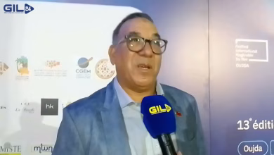GIL24-TV وجدة | إدريس الروخ .. ” المهرجان عرف تطور على عدة مستويات و هذا جسر تواصل بين الفنانين و الجمهور “缩略图