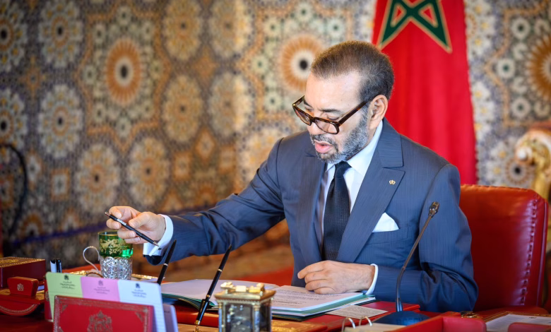 بلاغ من الناطق الرسمي باسم القصر الملكي: جلالة الملك يترأس مجلسا للوزراء اليوم الأربعاء.缩略图 بلاغ من الناطق الرسمي باسم القصر الملكي: جلالة الملك يترأس مجلسا للوزراء اليوم الأربعاء.缩略图