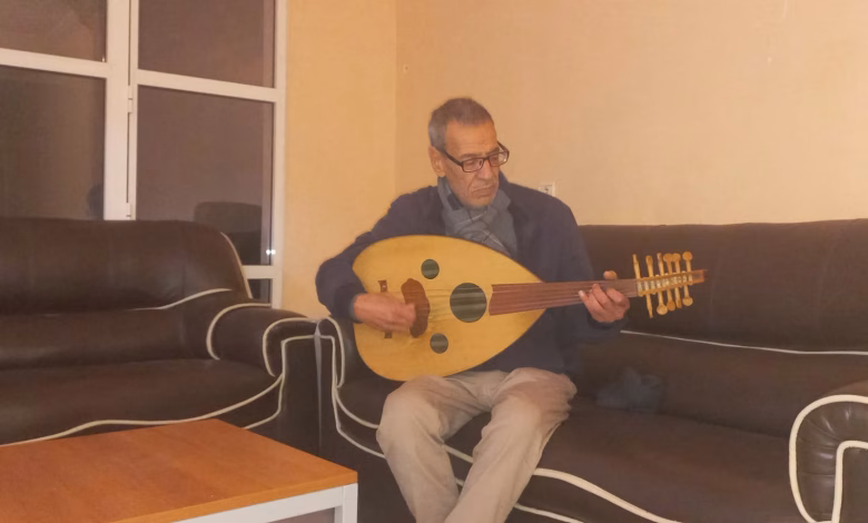 الراحل بن يونس المرزوقي يلتقي معنا غدا الخميس في آخر حلقة له من برنامجه الأسبوعي: “مساءات الخميس” : كنا نوضب له الحلقات ويشاركنا المواضيع وبعد وفاته نعرض عليكم غدا شريط فيديو لمناقشته اطروحته لنيل شهادة دكتوراه الدولة.缩略图 الراحل بن يونس المرزوقي يلتقي معنا غدا الخميس في آخر حلقة له من برنامجه الأسبوعي: “مساءات الخميس” : كنا نوضب له الحلقات ويشاركنا المواضيع وبعد وفاته نعرض عليكم غدا شريط فيديو لمناقشته اطروحته لنيل شهادة دكتوراه الدولة.缩略图