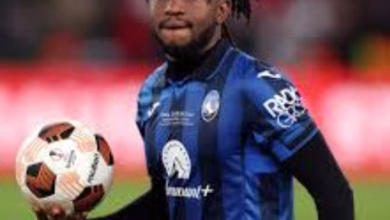 على حساب أشرف حكيمي النيجري أديمولا لوكمان يفوز بالكرة الذهبية الإفريقية.缩略图 على حساب أشرف حكيمي النيجري أديمولا لوكمان يفوز بالكرة الذهبية الإفريقية.缩略图