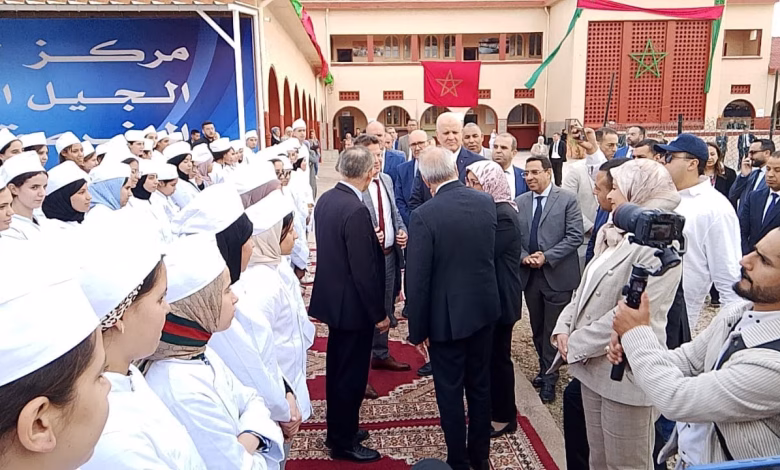 GIL24-TV وزير التربية الوطنية في زيارة تفقدية لمركز لالة نزهة للفرصة الثانية الجيل الجديد بوجدة缩略图 GIL24-TV وزير التربية الوطنية في زيارة تفقدية لمركز لالة نزهة للفرصة الثانية الجيل الجديد بوجدة缩略图