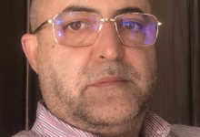 السادة محمد لقايدي وميمون بشاري يتمنون الشفاء العاجل لصديقهم محمد بوبكر.缩略图 السادة محمد لقايدي وميمون بشاري يتمنون الشفاء العاجل لصديقهم محمد بوبكر.缩略图