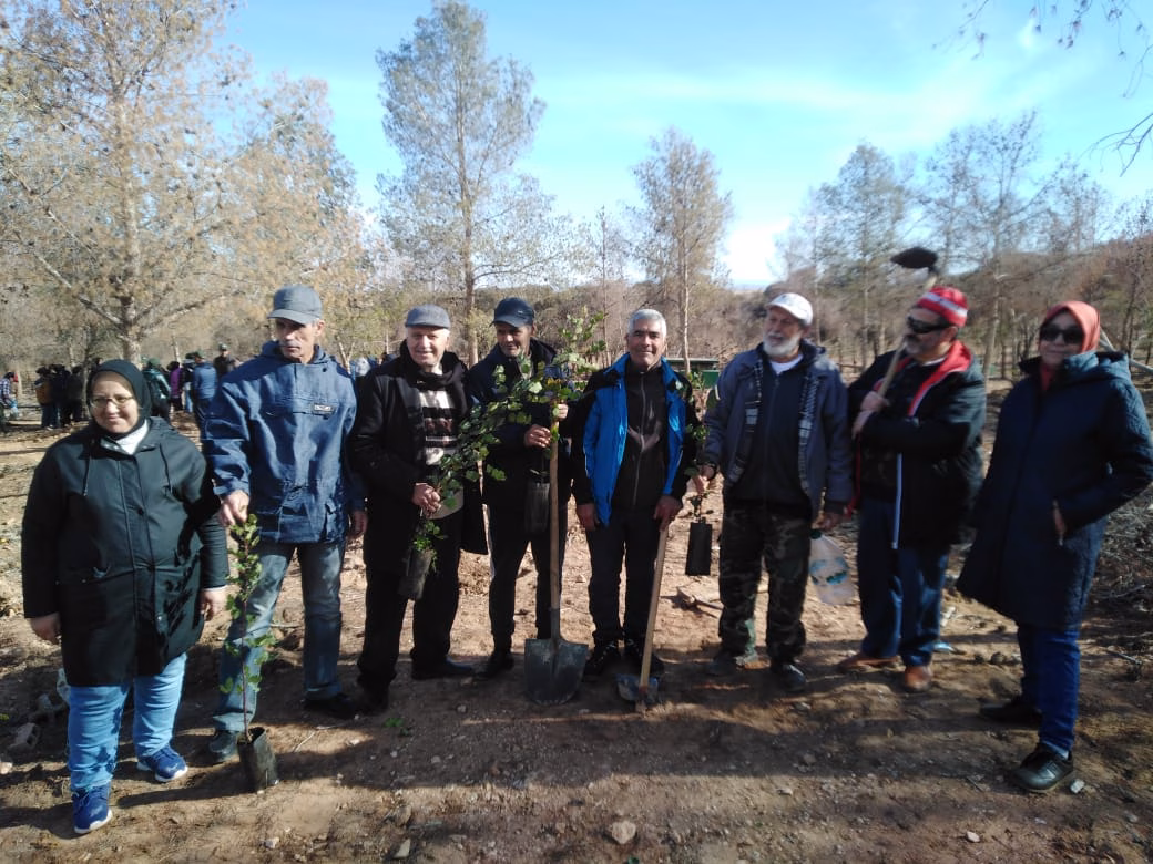 جمعية متقاعدي الشرطة يساهمون في عملية تشجير غابة سيدي معافة缩略图