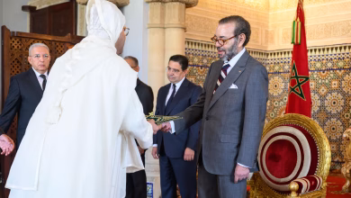الملك يعين سفراء جدد: المغرب يعزز حضوره الدبلوماسي بتعيين سفراء جدد في عدة دول缩略图
