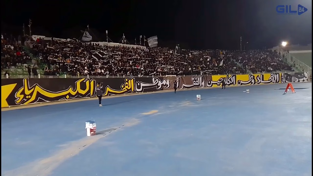 GIL24-TV حضور قوي لجماهير الإتحاد الإسلامي الوجدي لمساندة فريقهم ضد الرجاء الرياضي缩略图