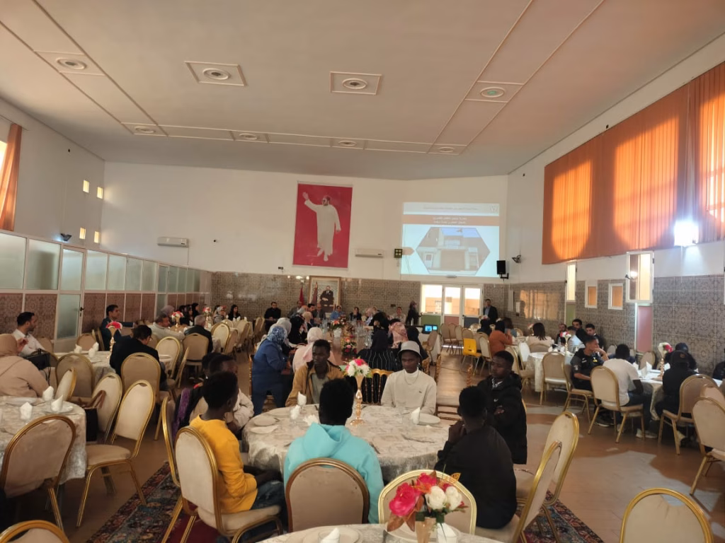يوم دراسي بوجدة يناقش تحديات تشغيل الأطفال في المجال الحضري插图3
