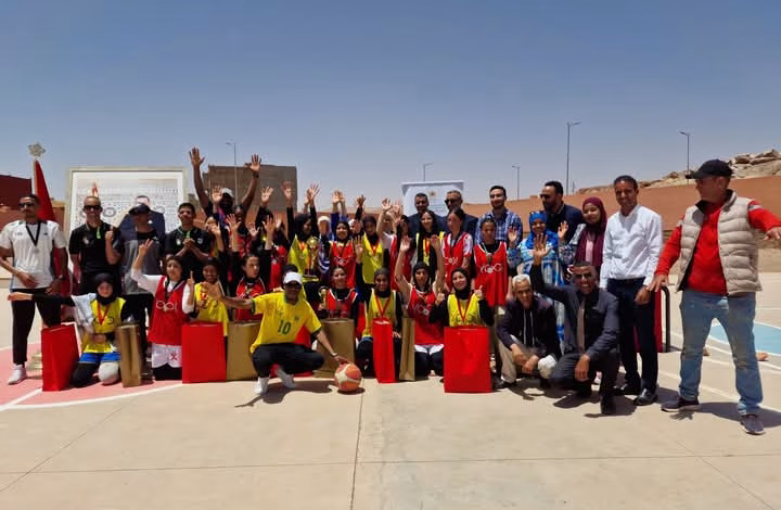 دوري رياضي يعزز الإدماج الاجتماعي للتلميذات بتنغير بمناسبة الذكرى العشرين للمبادرة الوطنية للتنمية البشرية缩略图 دوري رياضي يعزز الإدماج الاجتماعي للتلميذات بتنغير بمناسبة الذكرى العشرين للمبادرة الوطنية للتنمية البشرية缩略图