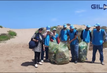 GIL24-TV شباب يطالبون مصطافين الشواطئ بتنظيف أمكنتهم وجمع نفياتهم في اكياس بلاستيكية缩略图