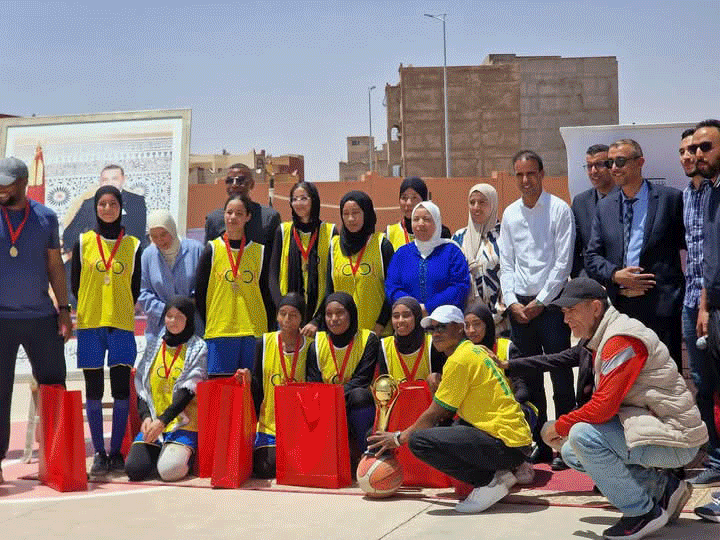 دوري رياضي يعزز الإدماج الاجتماعي للتلميذات بتنغير بمناسبة الذكرى العشرين للمبادرة الوطنية للتنمية البشرية插图