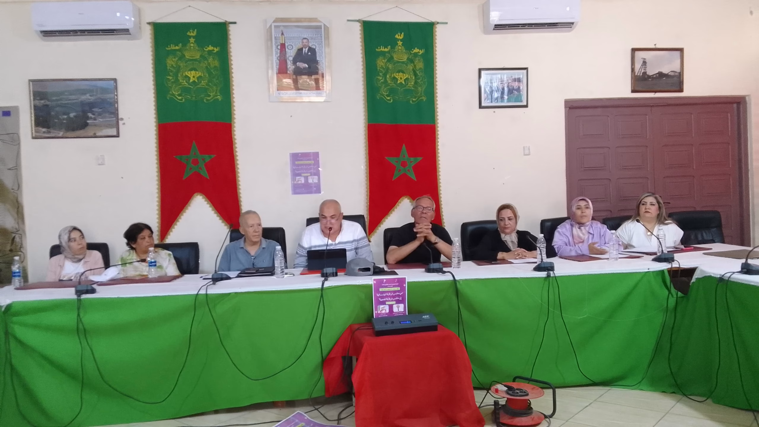 من ملتمس الرقابة المؤسساتية إلى الرقابة الشعبية: حزب الاتحاد الاشتراكي يراهن على الديمقراطية التشاركية بجرادة缩略图