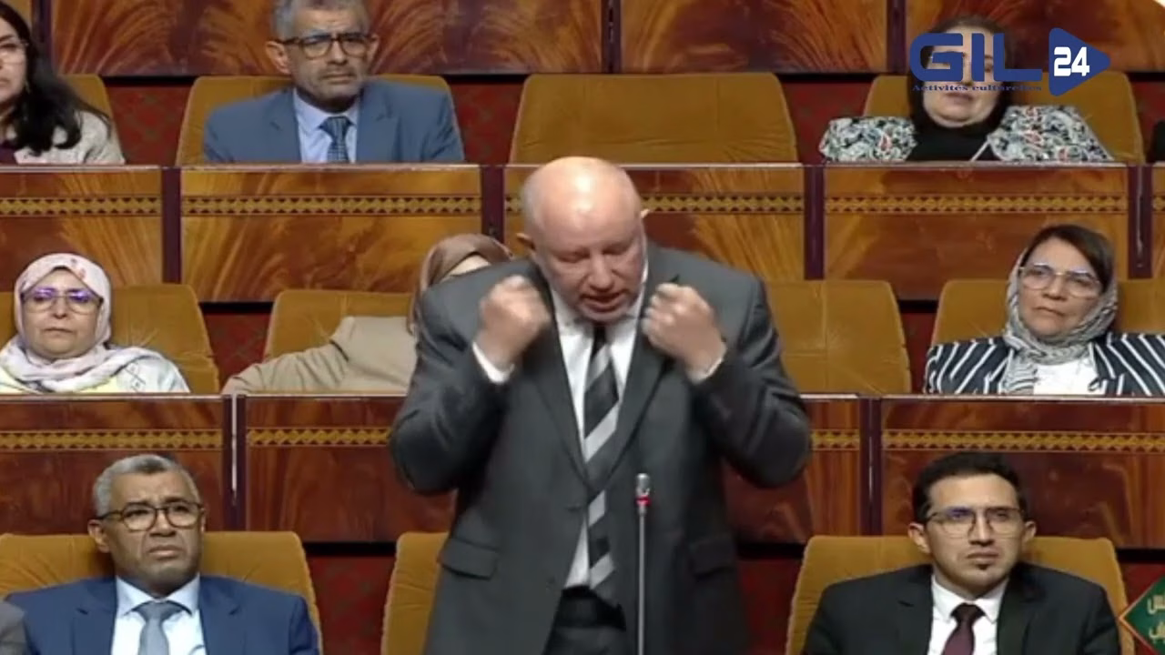 GIL24-TV أزمة شواهد المهندسين بالمدرسة الوطنية للعلوم التطبيقية بوجدة.. نزاع إداري يهدد مستقبل الطلاب缩略图