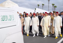تشييع جثمان الراحل عبد الحق المريني بمقبرة الشهداء بالرباط بحضور الأمير مولاي رشيد缩略图