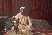 الحاج حدو : الشاي المغربي… رمز الضيافة والتقاليد في الاحتفالات الشعبية缩略图