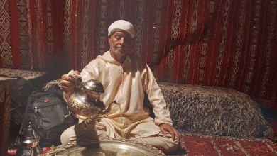 الحاج حدو : الشاي المغربي… رمز الضيافة والتقاليد في الاحتفالات الشعبية缩略图