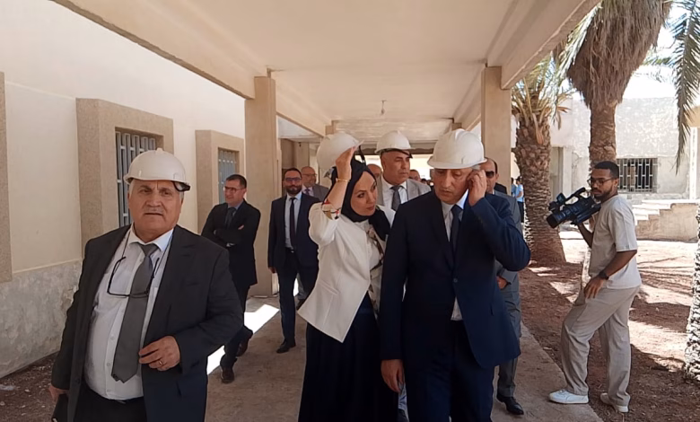 وجدة: وزير التربية يتفقد الأنشطة الصيفية ومشاريع التأهيل التعليمي缩略图 وجدة: وزير التربية يتفقد الأنشطة الصيفية ومشاريع التأهيل التعليمي缩略图