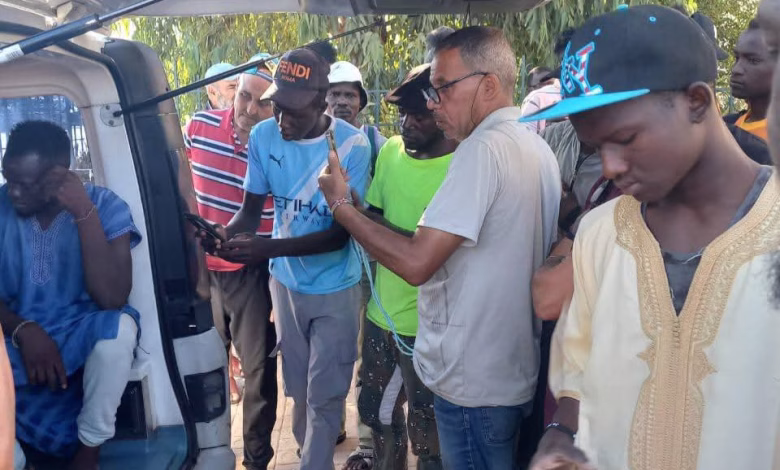 AMSV و الكنيسة بوجدة يتقدمون جنازة المواطن التشادي.缩略图 AMSV و الكنيسة بوجدة يتقدمون جنازة المواطن التشادي.缩略图