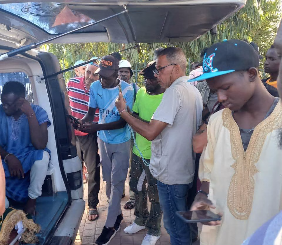 AMSV و الكنيسة بوجدة يتقدمون جنازة المواطن التشادي.缩略图