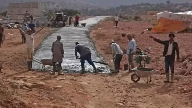 ساكنة دوار “إيدودير” تتحدى الإمكانيات المتواضعة وتنجز تهيئة الطريق بالتطوع والتضامن缩略图 ساكنة دوار “إيدودير” تتحدى الإمكانيات المتواضعة وتنجز تهيئة الطريق بالتطوع والتضامن缩略图