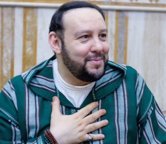 الطريقة القادرية البوتشيشية تحسم الخلافة، والدة منير القادري وعماته وإخوانه في رسالة لجلالة الملك : ” إشملوا بالرعاية خليفته الموصى به، ابنه البار الدكتور مولاي منير القادري بودشيش”.缩略图 الطريقة القادرية البوتشيشية تحسم الخلافة، والدة منير القادري وعماته وإخوانه في رسالة لجلالة الملك : ” إشملوا بالرعاية خليفته الموصى به، ابنه البار الدكتور مولاي منير القادري بودشيش”.缩略图