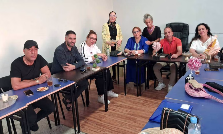 نقابة المهن الفنية بفاس-مكناس تعقد اجتماعها الثاني: نحو ملف مطلبي متكامل لدعم الفنانين والمبدعين缩略图