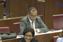 GIL24-TV الحكومة سدت “الباب الموصد” حتى “تكسر”! | لماذا تُبنى الملاعب بسرعة والمستشفيات لا؟缩略图