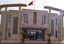 احتقان غير مسبوق في وجدة: نقابة التعليم العالي تتهم إدارة المدرسة الوطنية للعلوم التطبيقية بإهدار المال العام والشلل المؤسساتي缩略图