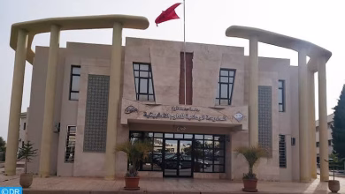 احتقان غير مسبوق في وجدة: نقابة التعليم العالي تتهم إدارة المدرسة الوطنية للعلوم التطبيقية بإهدار المال العام والشلل المؤسساتي缩略图