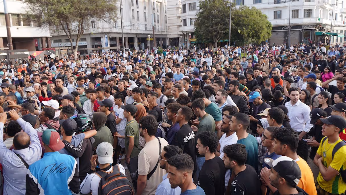 وجدة: احتجاجات شبابية تواجه قمعاً عنيفاً ومطالب بتحقيق العدالة وإصلاحات اجتماعية缩略图