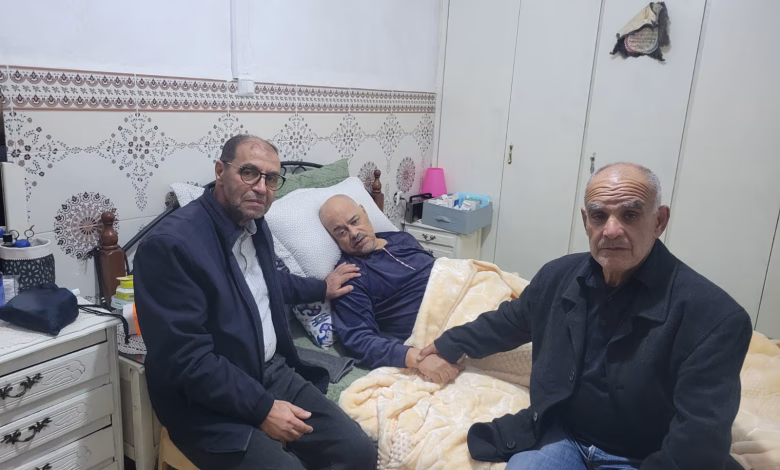 وجدة :حزب التقدم والإشتراكية في زيارة للحكم ك الدولي السابق غريب الجيلألي.缩略图