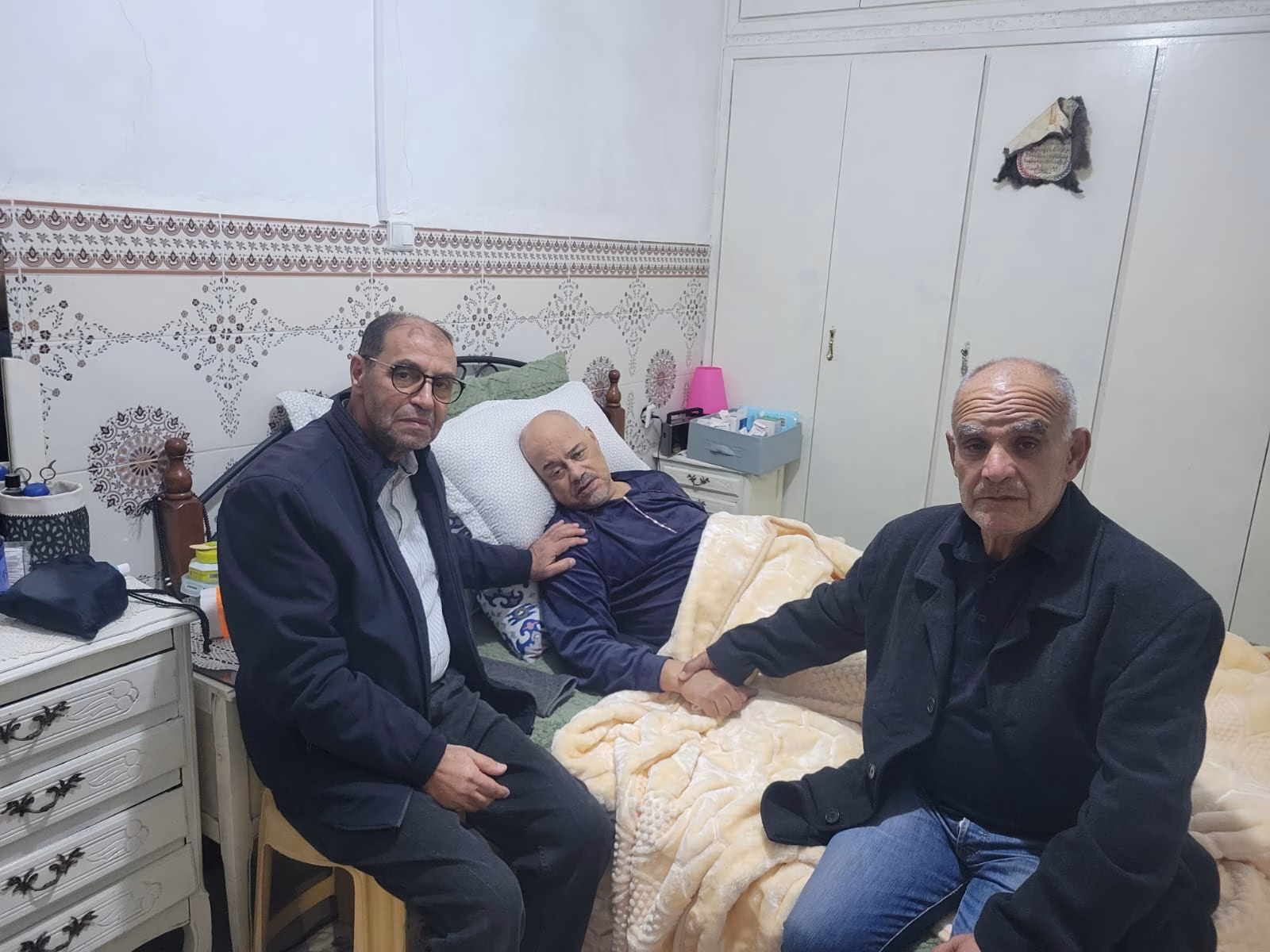 وجدة :حزب التقدم والإشتراكية في زيارة للحكم ك الدولي السابق غريب الجيلألي.缩略图