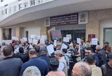 “الصمت المهيب” يواجه “اختطاف” الصحافة: نداء لإصلاح ديمقراطي ووقف “مشروع السلطة” للتحكم في المهنة缩略图 “الصمت المهيب” يواجه “اختطاف” الصحافة: نداء لإصلاح ديمقراطي ووقف “مشروع السلطة” للتحكم في المهنة缩略图