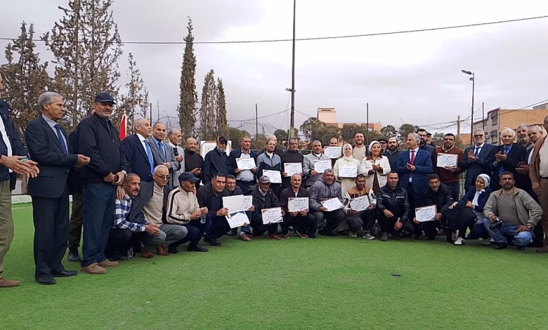 GIL24-TV احتفال الجهة الشرقية بالذكرى 50 للمسيرة الخضراء: متقاعدو الشرطة يكرمون “جنود الخفاء” ويجددون العهد缩略图