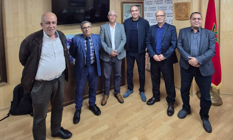لقاء حاسم بالرباط: الهيئات النقابية للصحافة تندد بـ”تراجع” مشروع قانون 25/26 وتطالب بإعادته إلى طاولة الحوار缩略图