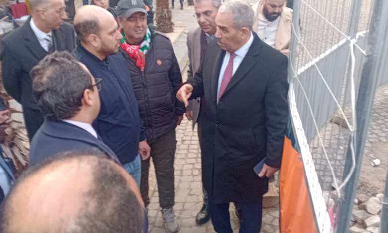 بعد زيارته للورش: جمعية تجار زنقة مراكش شارع عبد الرحمن حجيرة تشكر والي جهة الشرق السيد العطفاوي و الوفد المرافق له على الزيارة الميدانية.缩略图