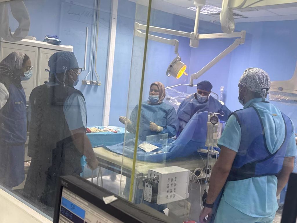 نجاح القافلة الطبية الثانية لقسطرة القلب التداخلية للأطفال بوجدة插图