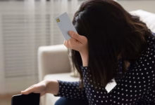 طالبة على عتبة البرد… حين تتحول “السلطة” إلى قرار بالطرد من الإنسانية缩略图