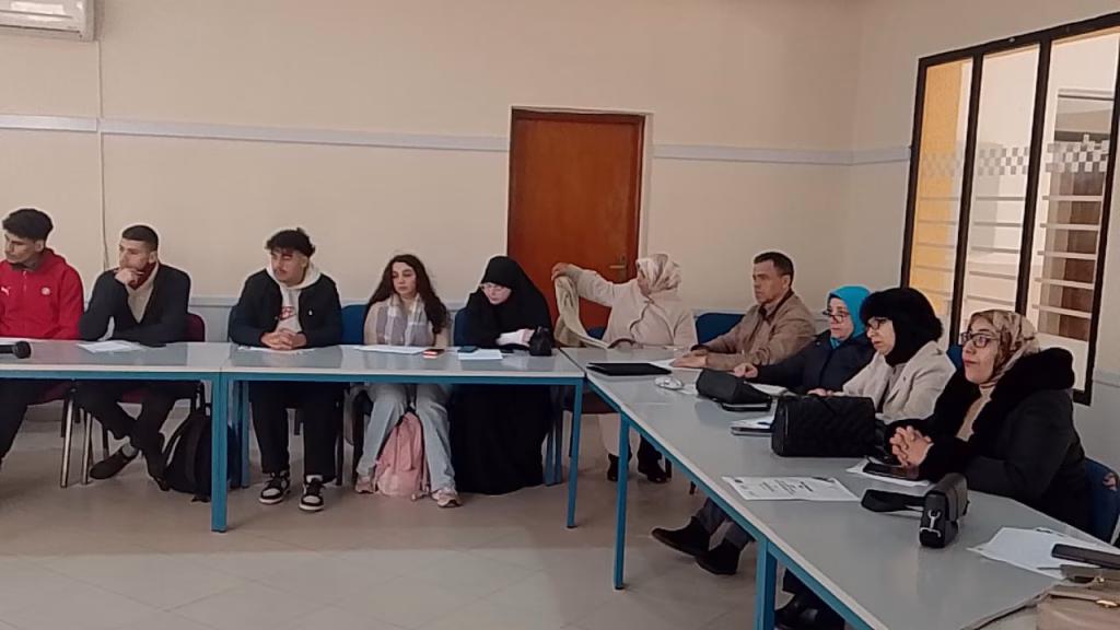 وجدة تحتضن لقاءً تواصلياً لتعزيز مشاركة جمعيات وشباب جهة الشرق في برامج “إيراسموس بليس” والهيئة الأوروبية للتضامن插图