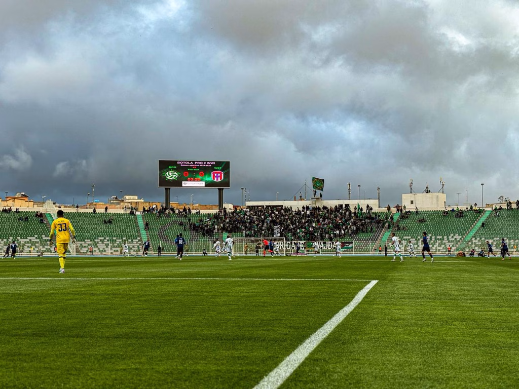 وداد تمارة ينتزع فوزاً ثميناً من عقر دار مولودية وجدة ويحافظ على صدارة القسم الثاني插图3