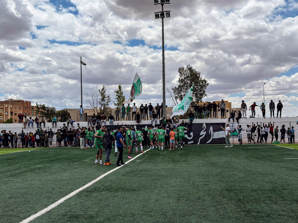 المولودية الوجدية تُسحق الأولمبيك البيضاوي وتتأهل إلى نهائي كأس العرش插图