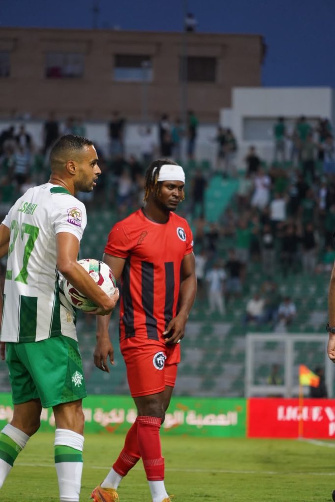 المولودية الوجدية تُقلب الطاولة على جارها وتفوز 2-1 في ديربي الشرق الكلاسيكي插图4